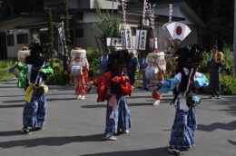 万世梓山獅子踊（下組）