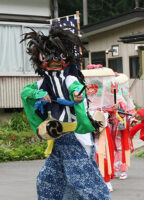 万世梓山獅子踊（下組）