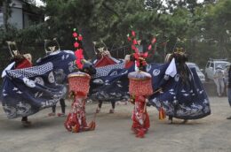 八色木獅子踊