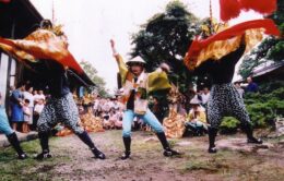 天神湯野沢鹿子踊