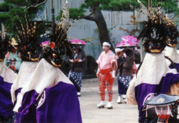 旭一流内楯獅子踊