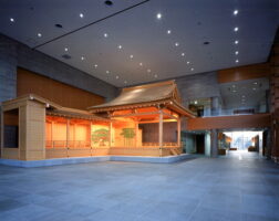 エントランス能舞台